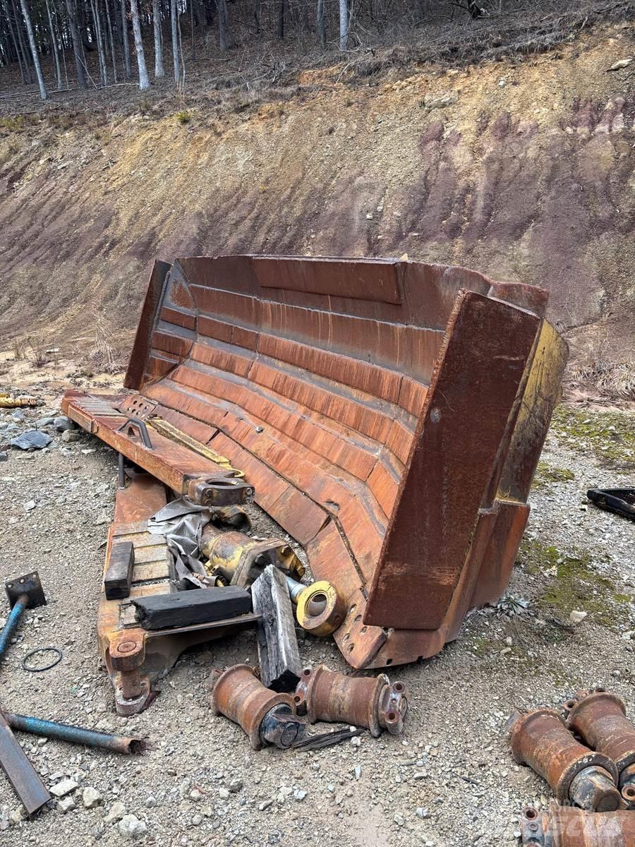 CAT D9R Dozer cingolati
