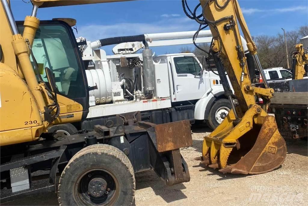 CAT M316C Escavatori gommati