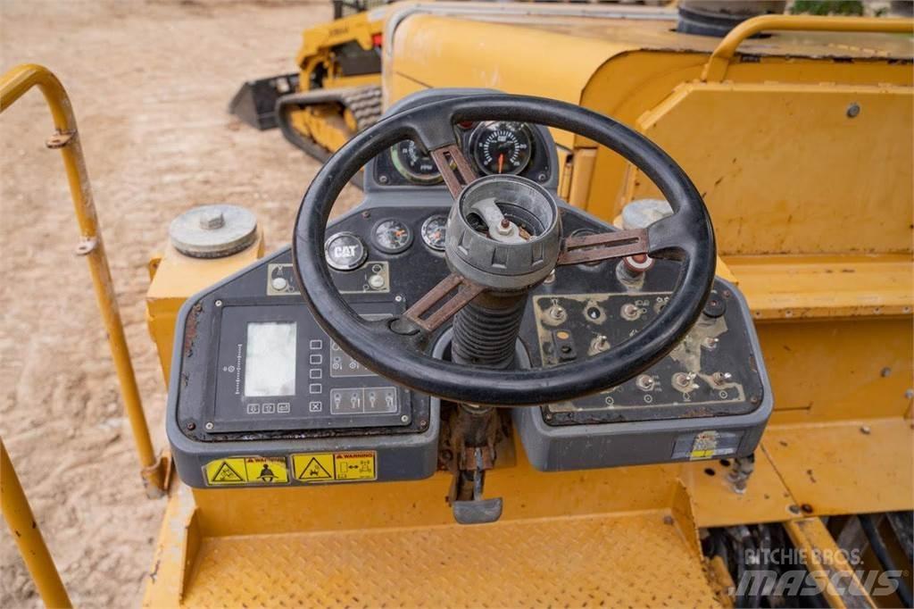 CAT RM300 Compattatori da suolo