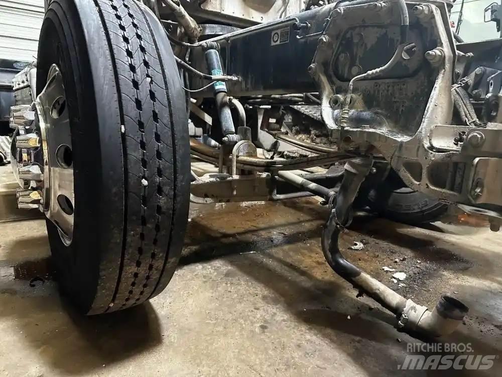  Dana 367 Assi