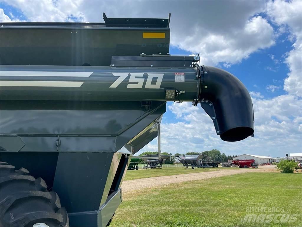 Demco 750 Carri per la granella