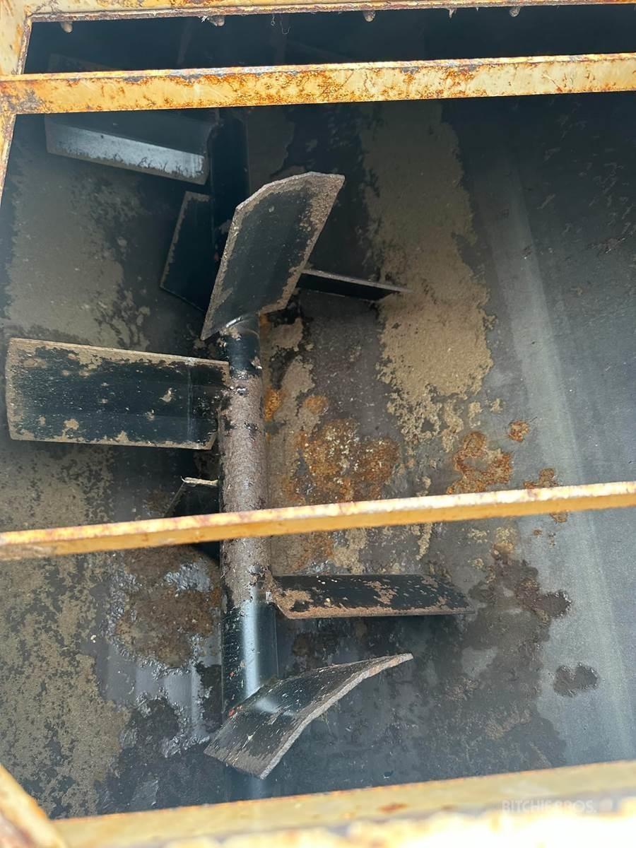 Finn T120 Tramogge da carico