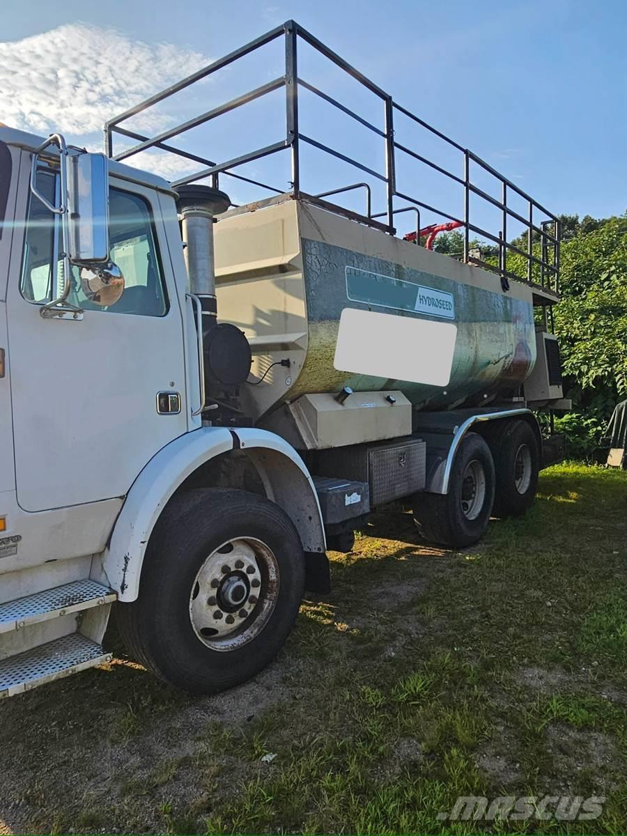 Finn T330 Tramogge da carico