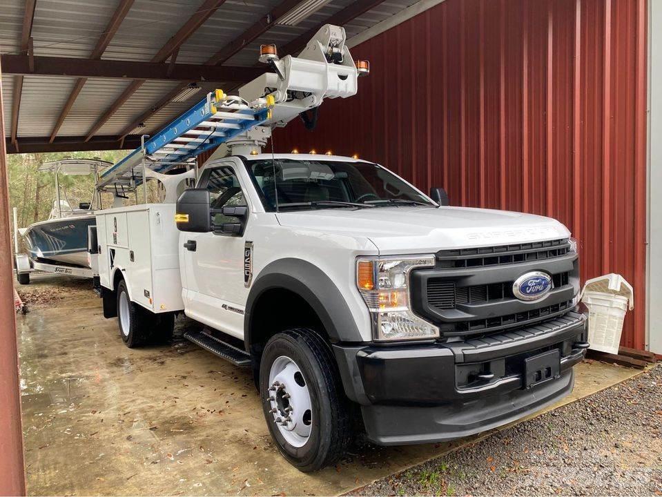 Ford F-450 Piattaforme autocarrate