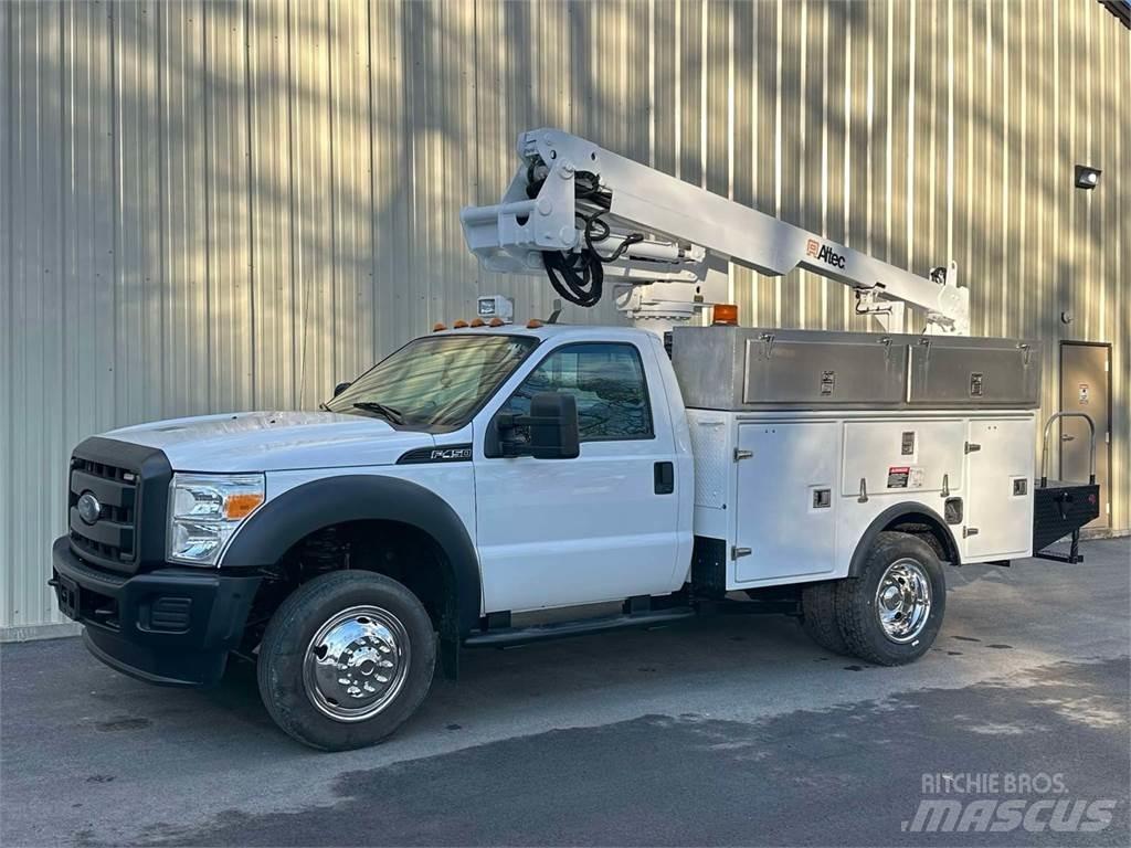 Ford F-450 Piattaforme autocarrate