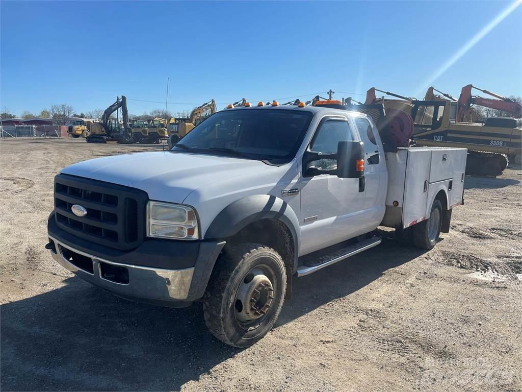 Ford F-450 Veicoli municipali