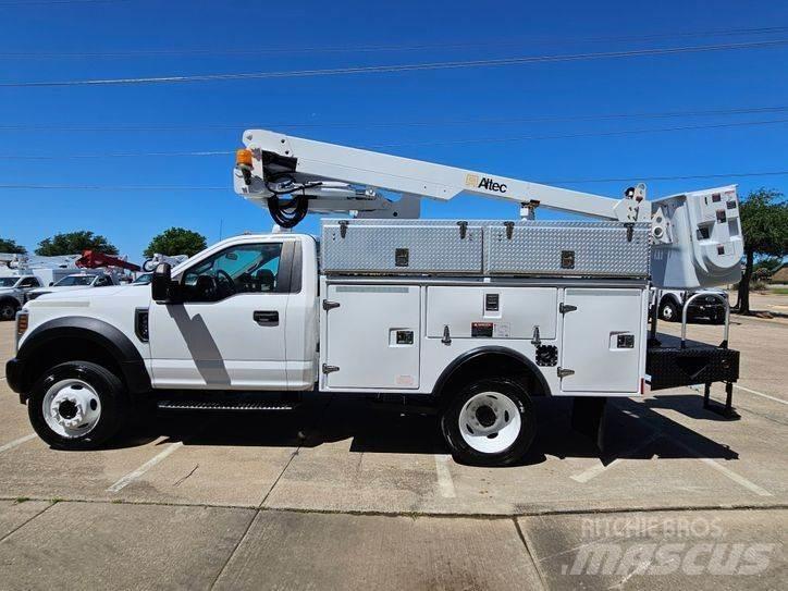Ford F-450 Piattaforme autocarrate