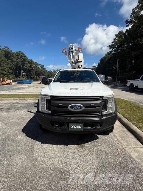 Ford F-450 Piattaforme autocarrate