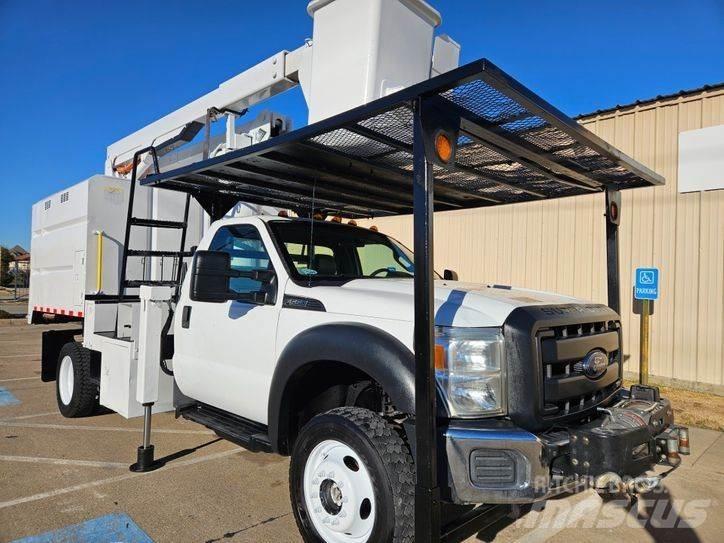 Ford F-550 Piattaforme autocarrate