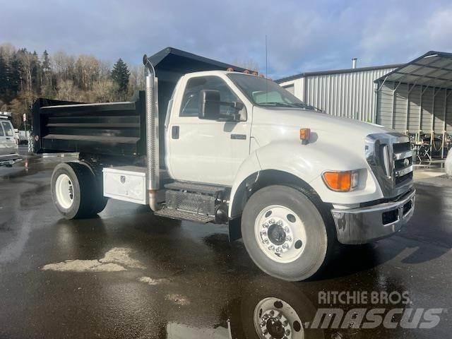 Ford F-650 Autocabinati