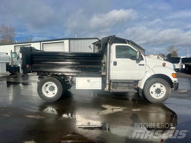 Ford F-650 Autocabinati