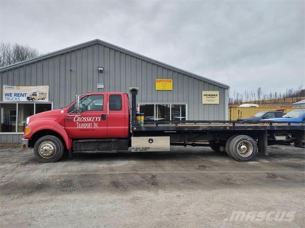 Ford F-650 Trasportatore per veicoli