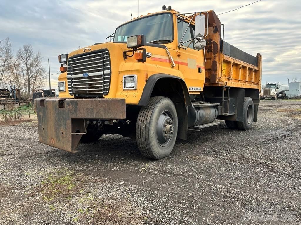 Ford L8000 Camion ribaltabili