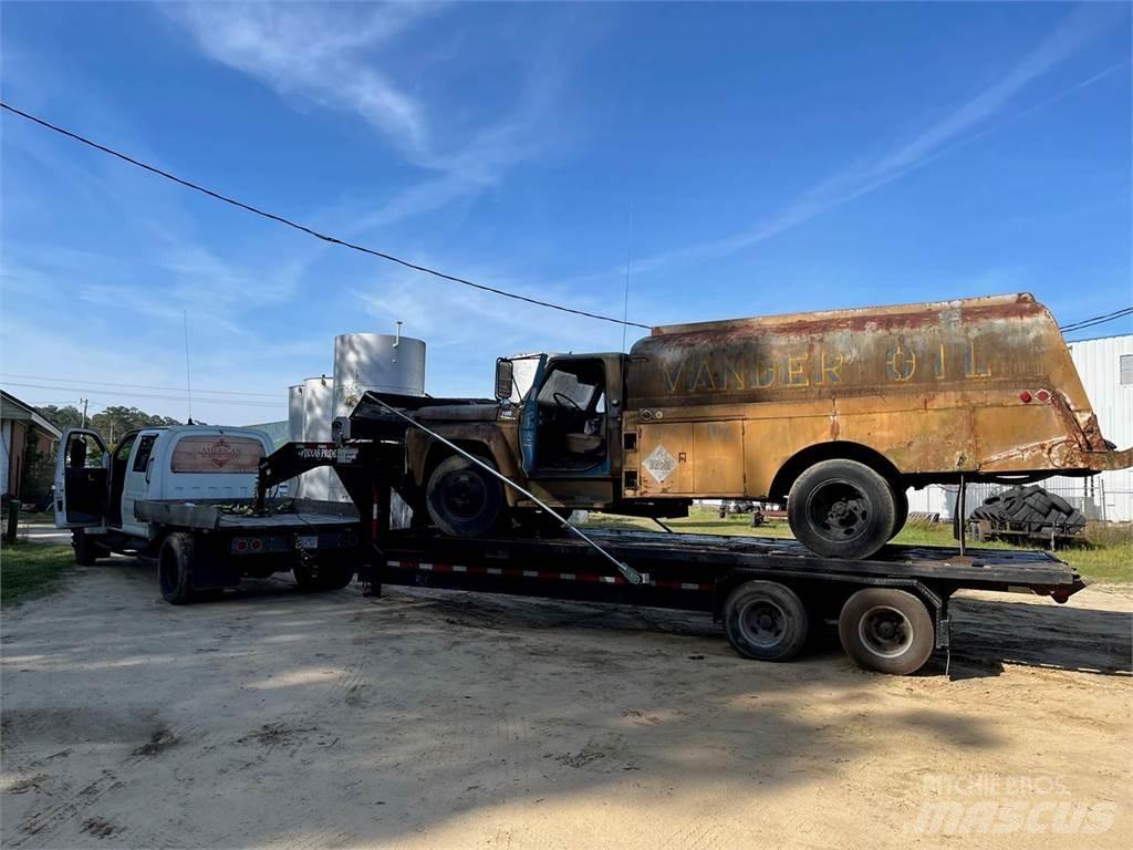 GMC C4500 Camion con sponde ribaltabili