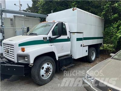 GMC C7500 Autocarri per segatura e cippato