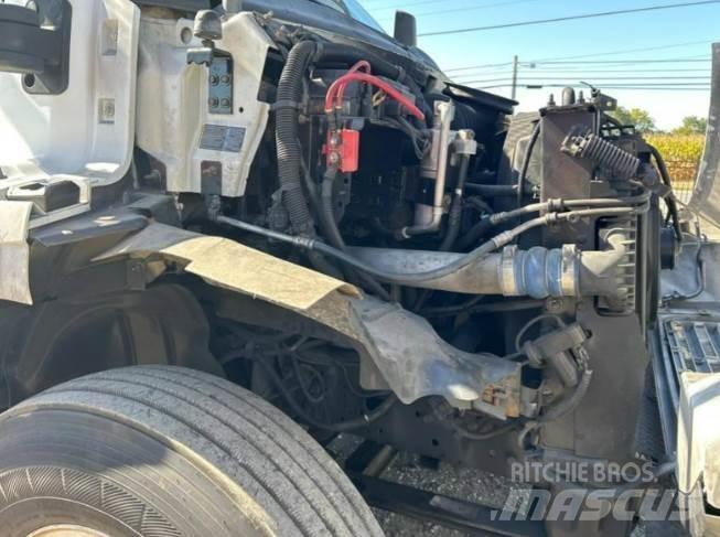 GMC C7500 Piattaforme autocarrate