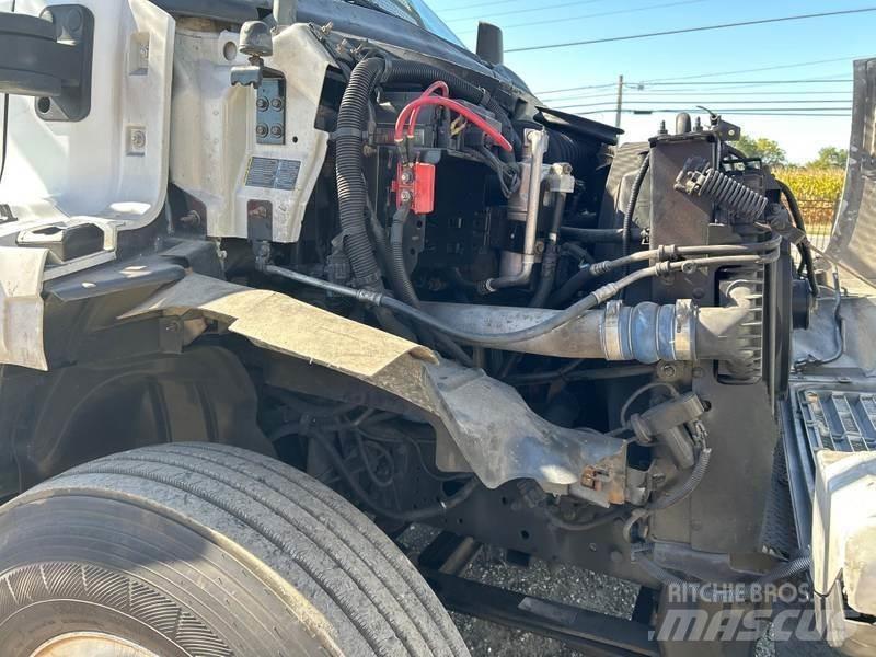 GMC C7500 Piattaforme autocarrate