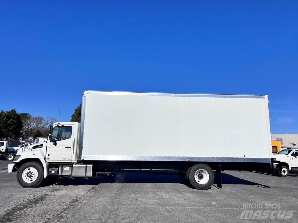 Hino L6 Camion cassonati