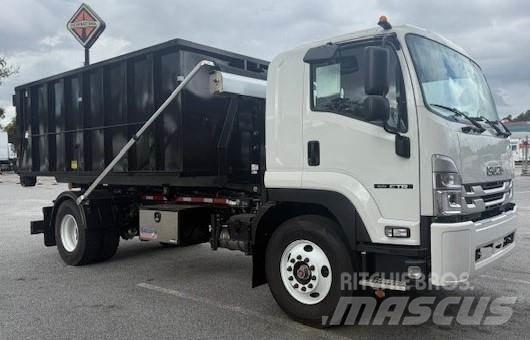 Isuzu FTR Camion con gancio di sollevamento