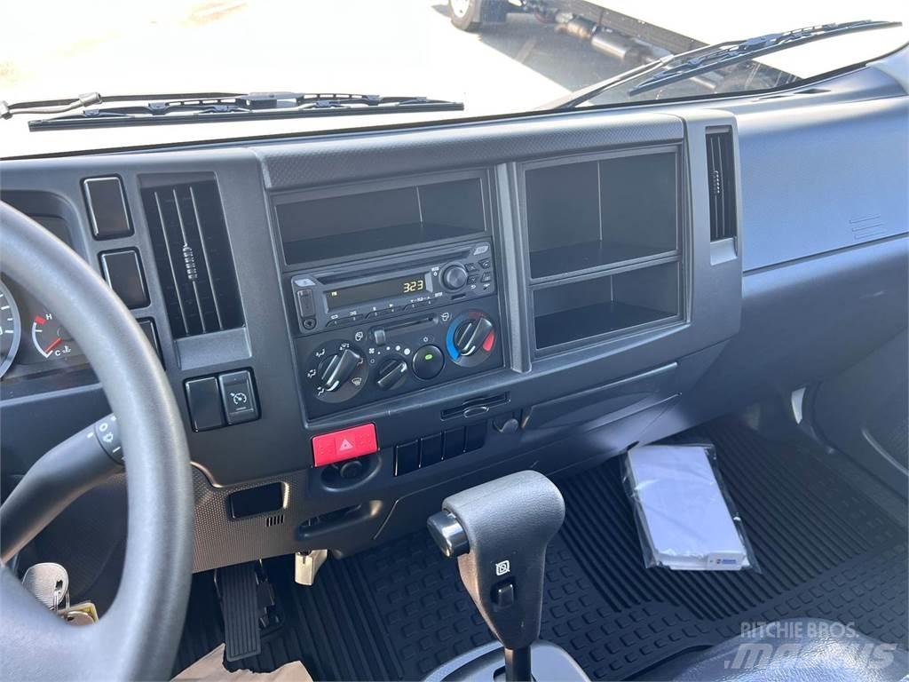 Isuzu NPR Pick up/Fiancata ribaltabile