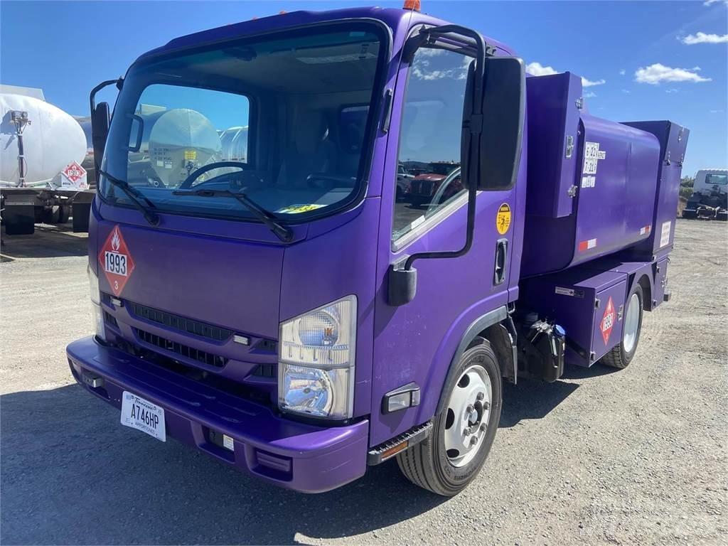 Isuzu NQR Cisterna