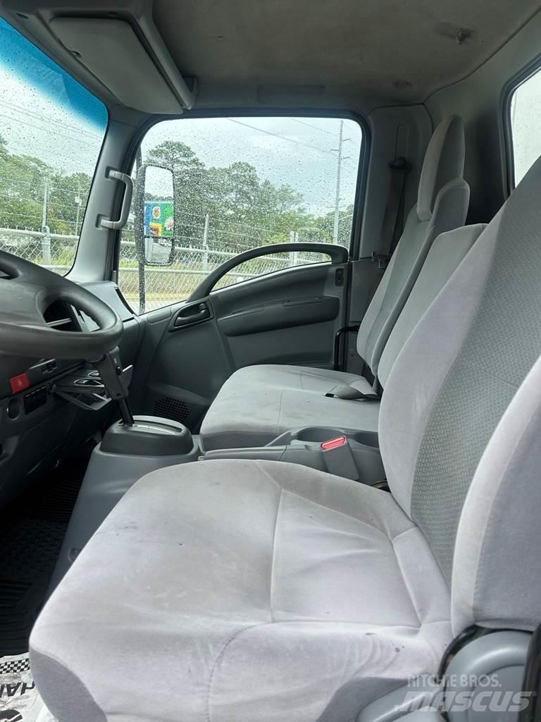Isuzu NRR Motrici e Trattori Stradali