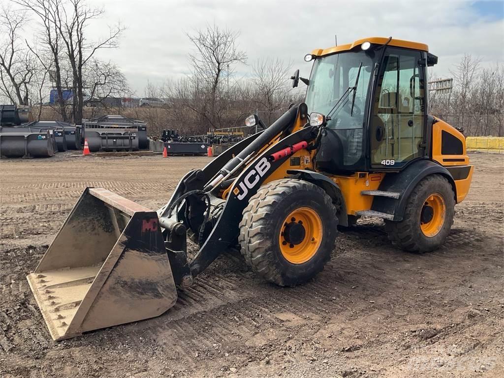 JCB 409 Pale gommate