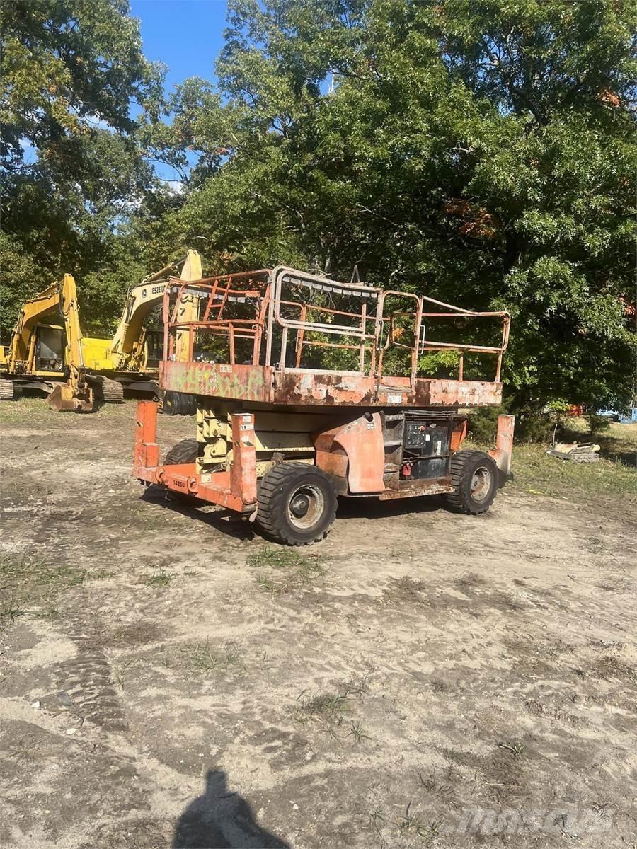 JLG 3394RT Piattaforme a pantografo
