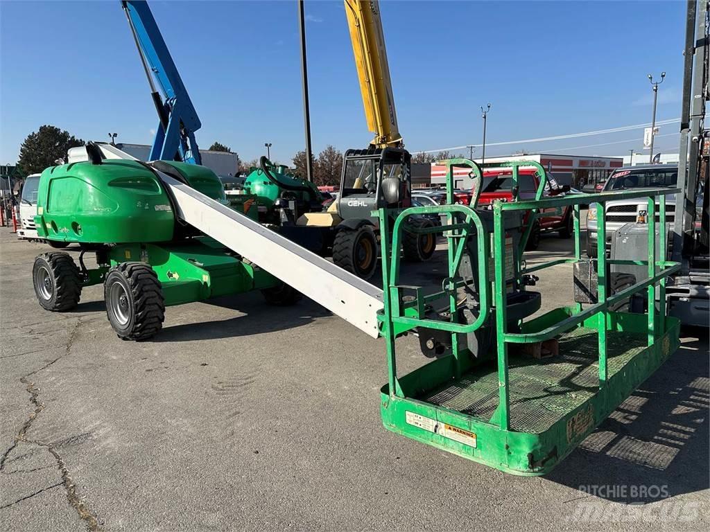 JLG 400S Piattaforme a braccio telescopico