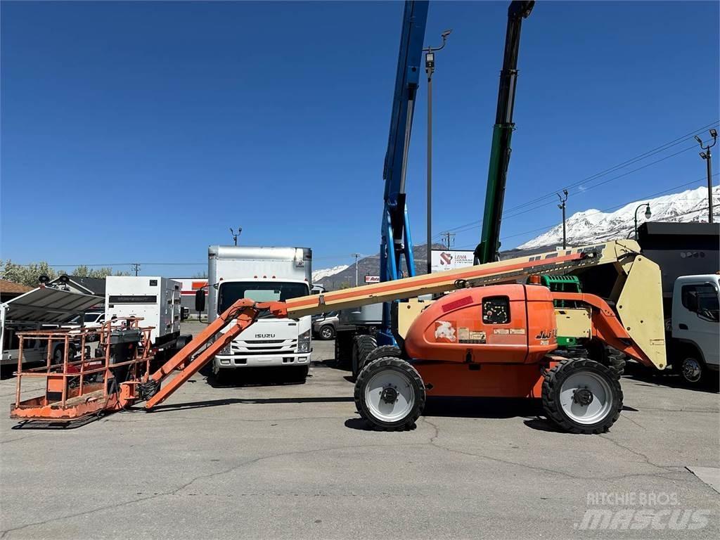 JLG 600AJ Piattaforme a braccio telescopico