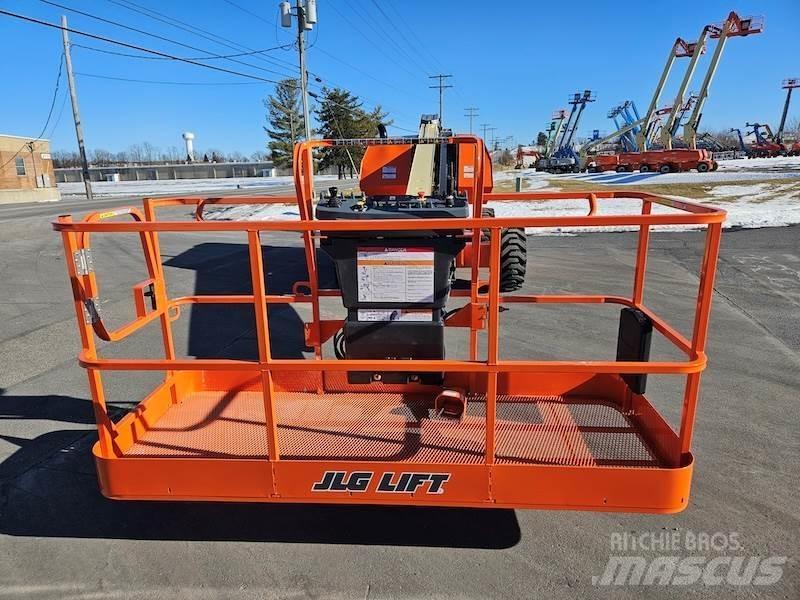 JLG 600S Piattaforme a braccio telescopico