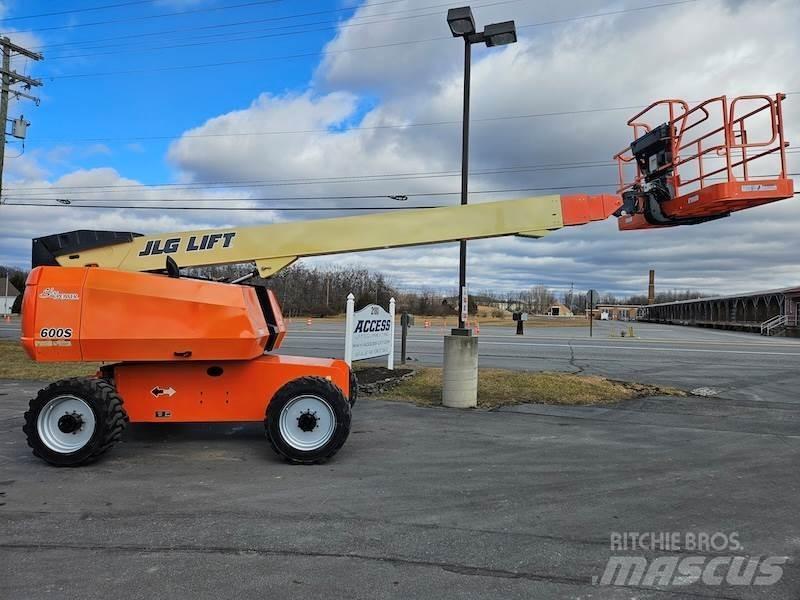JLG 600S Piattaforme a braccio telescopico