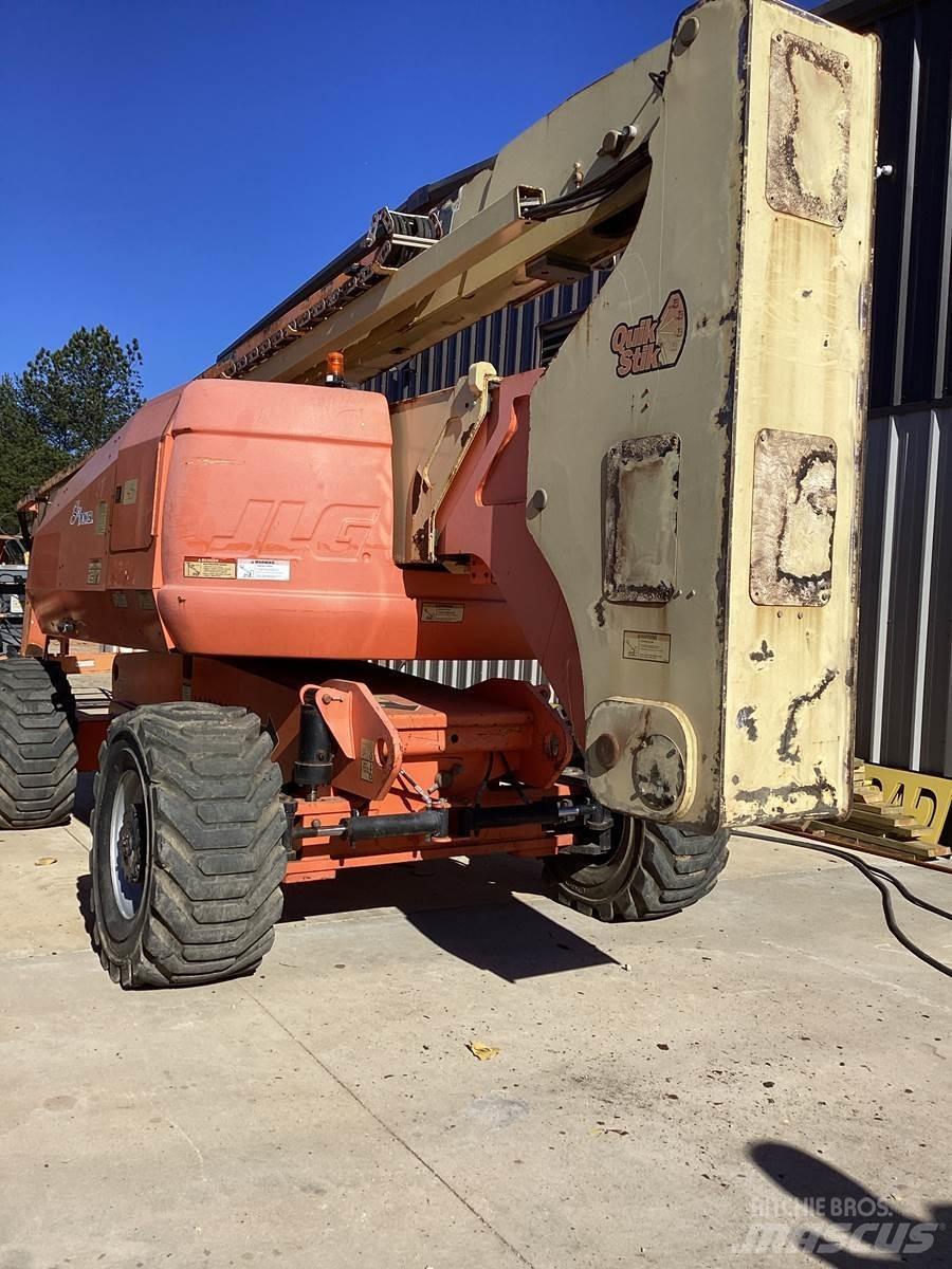 JLG 800A Piattaforme cingolate, Piattaforme a ragno e Montacarichi
