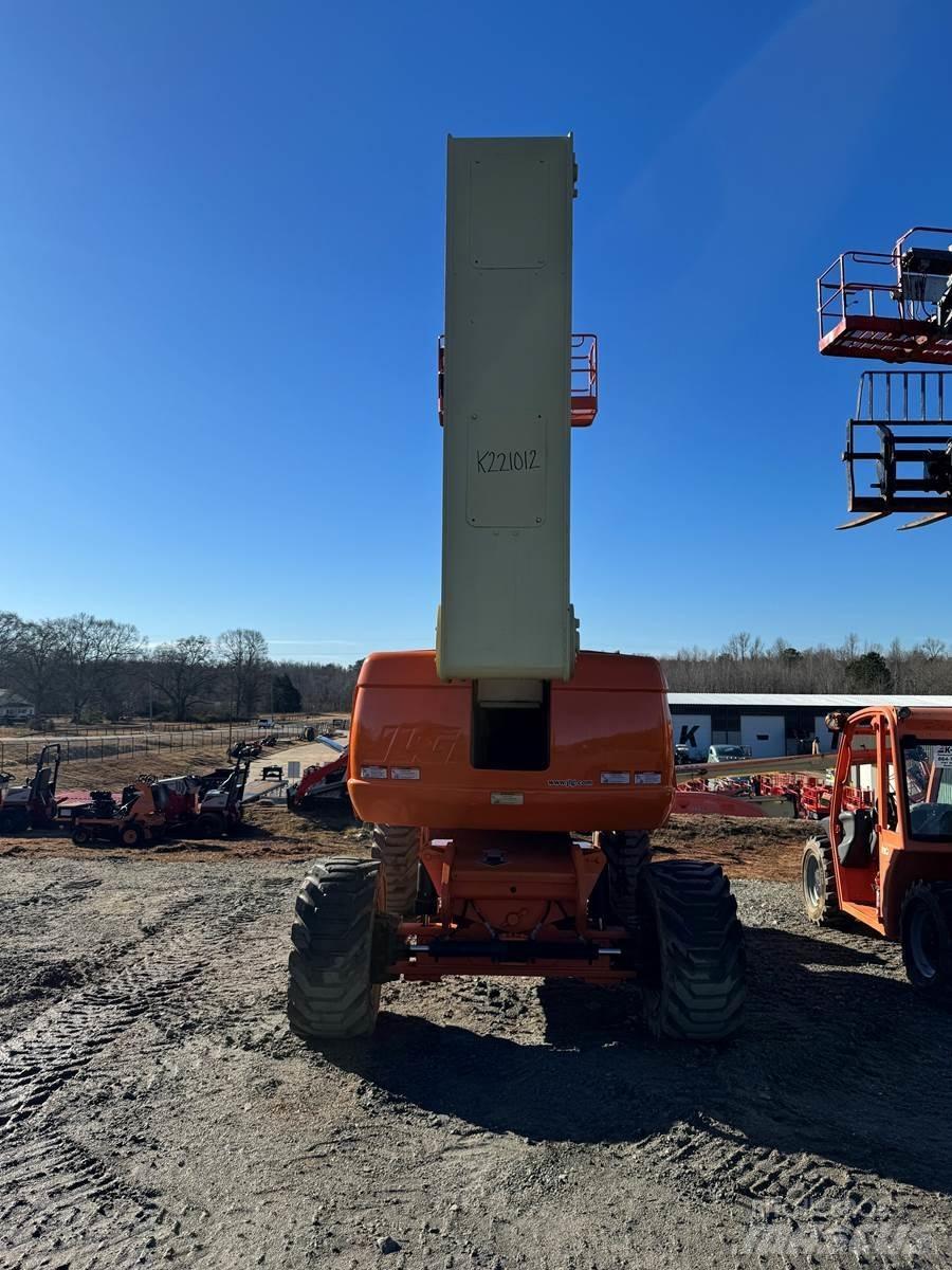 JLG 800A Piattaforme cingolate, Piattaforme a ragno e Montacarichi