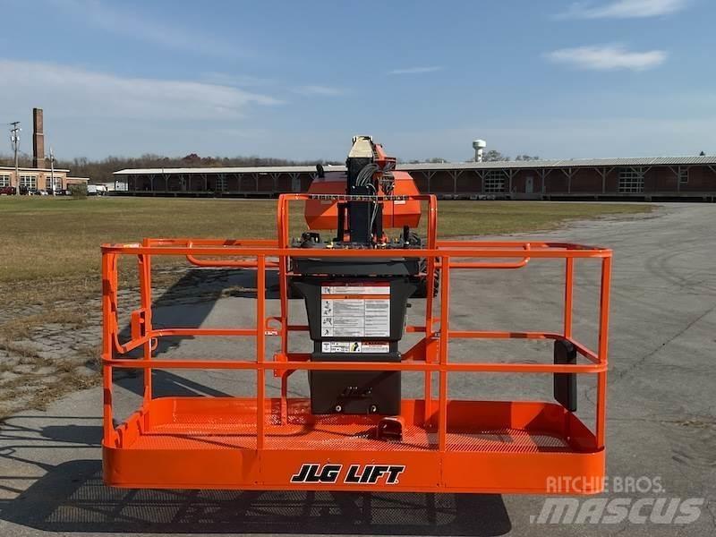 JLG 860SJ Piattaforme a braccio telescopico