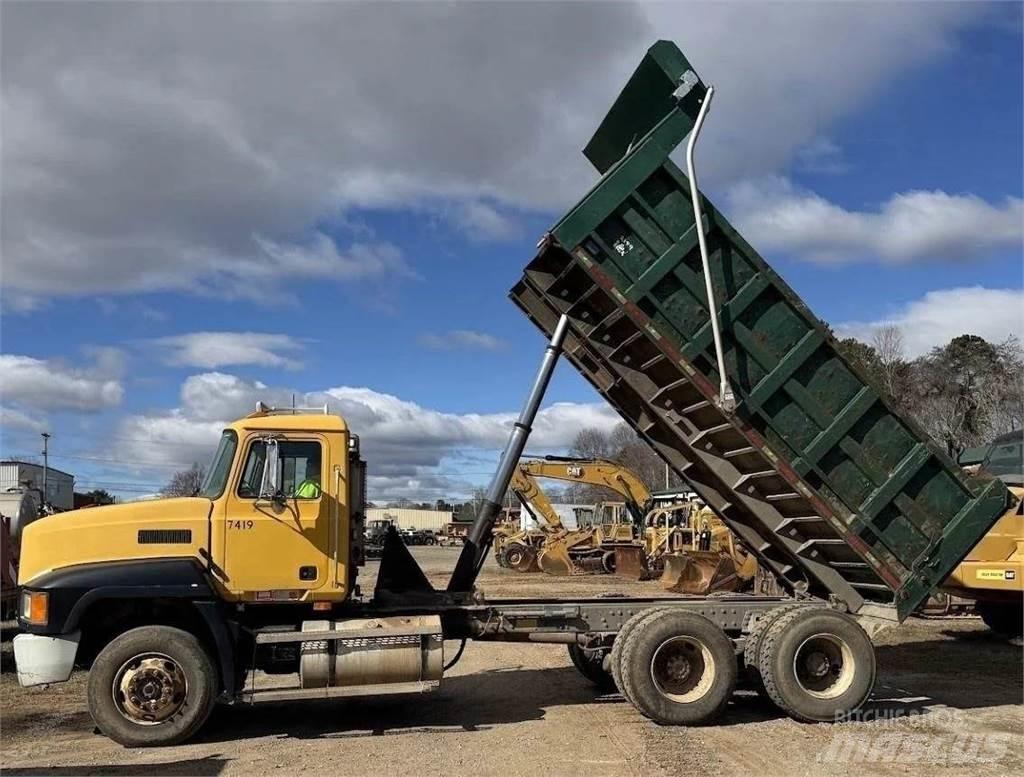 Mack CH613 Camion ribaltabili