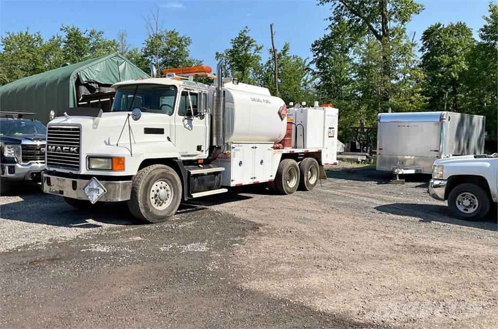 Mack CH613 Cisterna