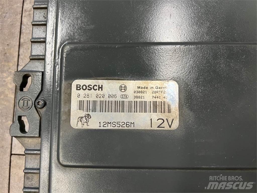 Mack E7 Componenti elettroniche