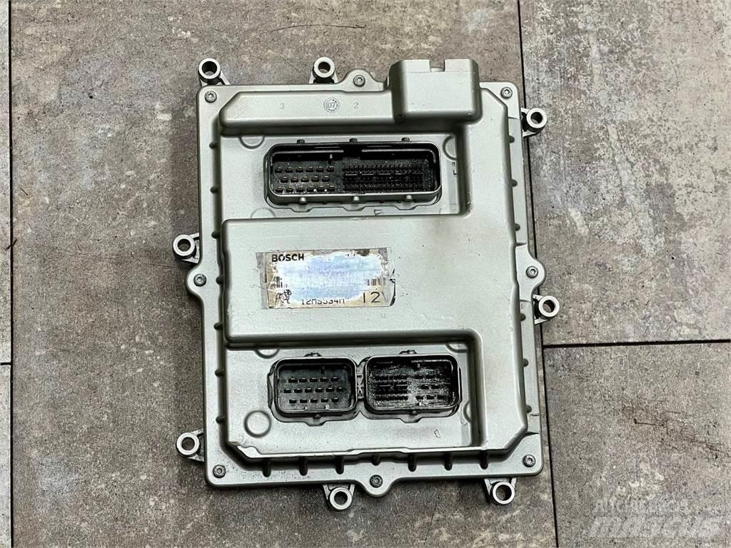 Mack E7 Componenti elettroniche