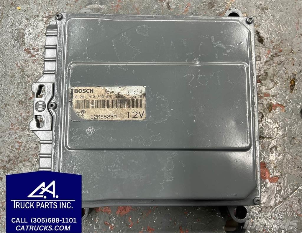 Mack E7 Componenti elettroniche