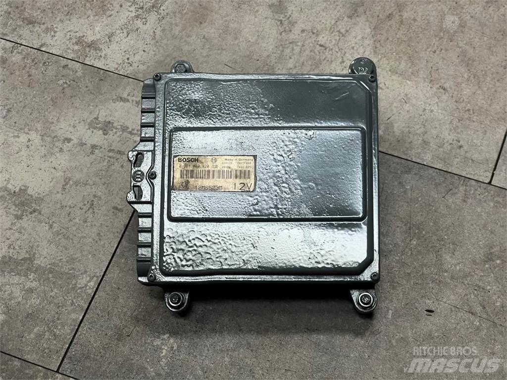 Mack E7 Componenti elettroniche