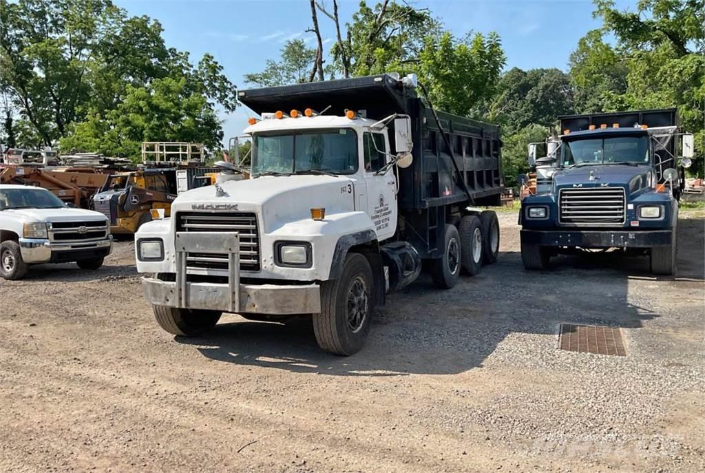 Mack E7 Camion ribaltabili