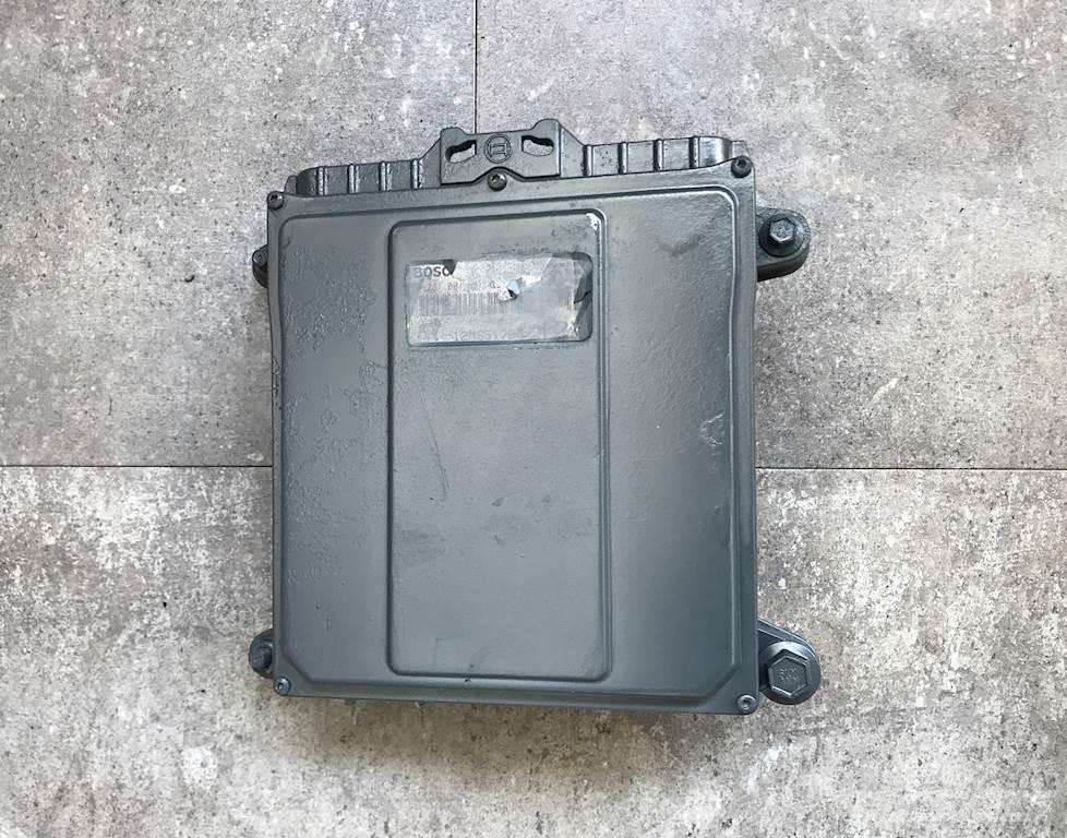 Mack E7 Componenti elettroniche