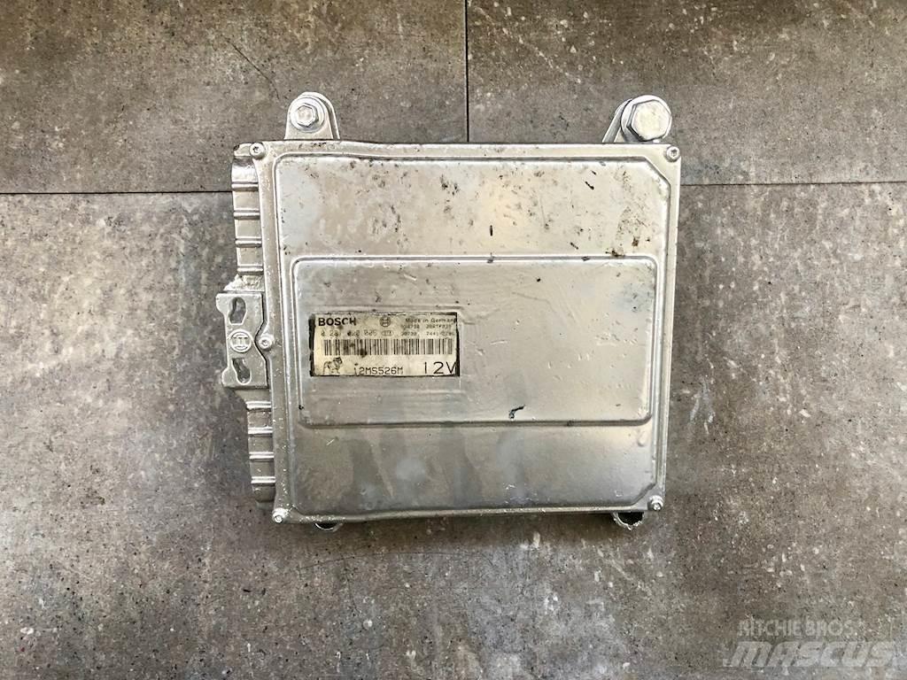 Mack E7 Componenti elettroniche