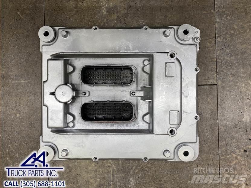 Mack MP7 Componenti elettroniche