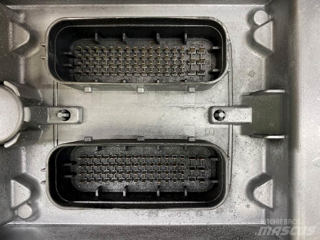 Mack MP7 Componenti elettroniche