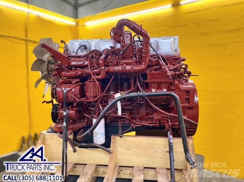 Mack MP7 Motori