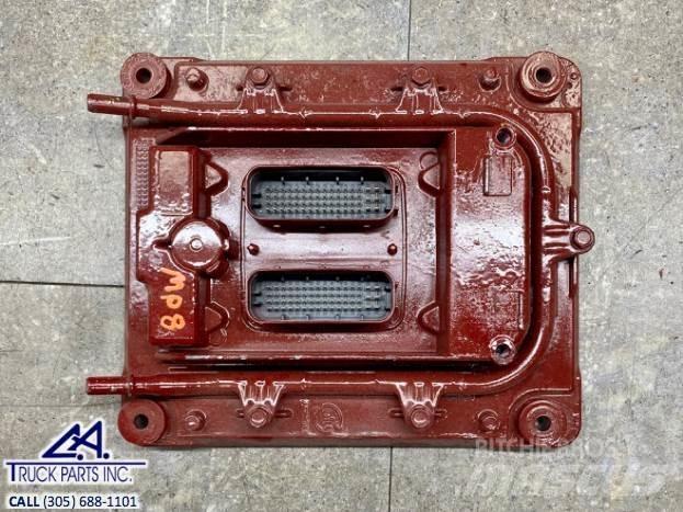 Mack MP8 Componenti elettroniche