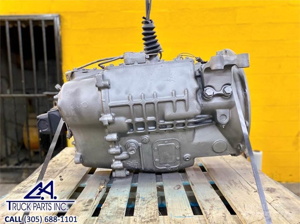 Mack T2080 Motori