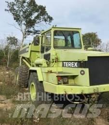 Terex 2566 Furgone chiuso